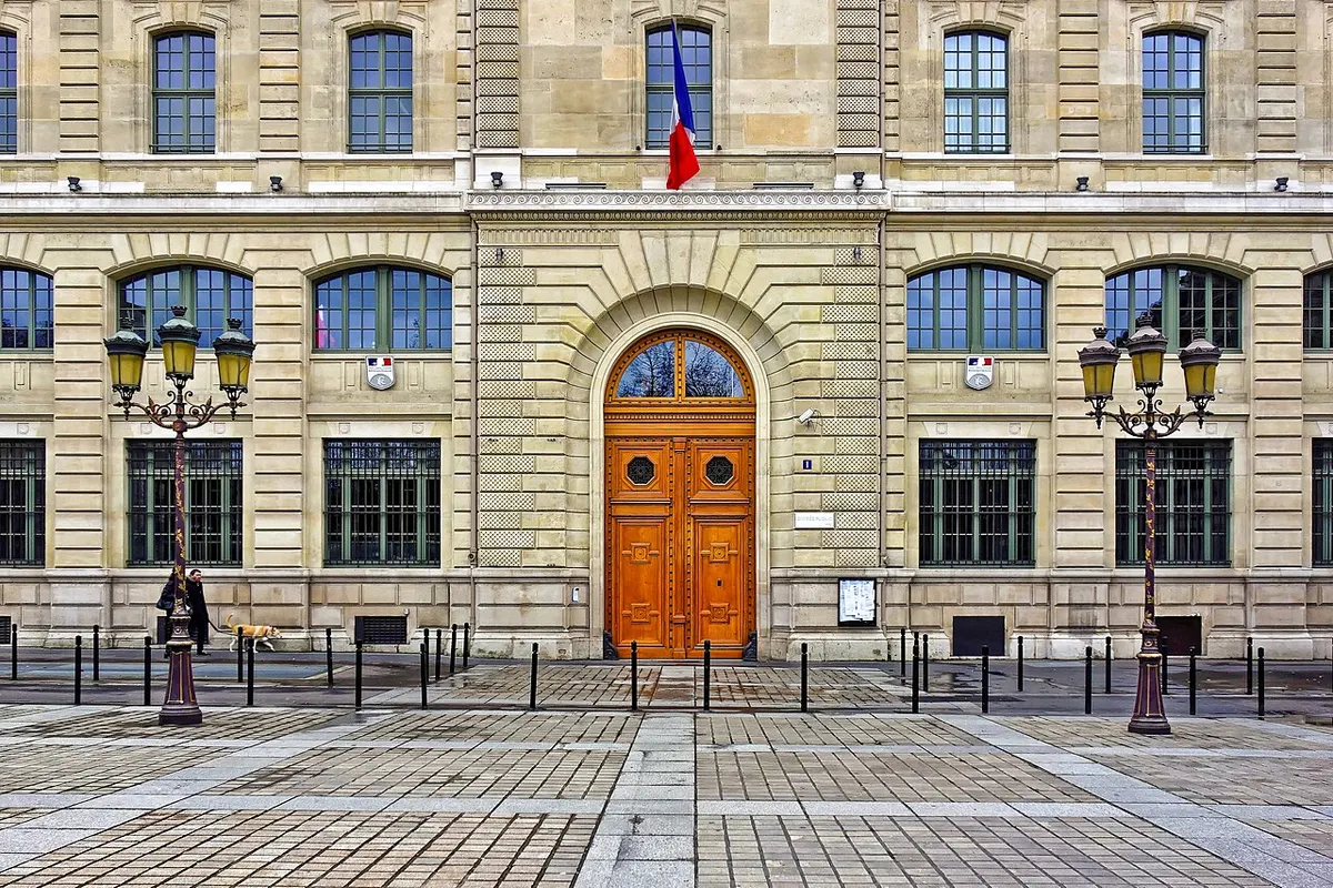 Paris police